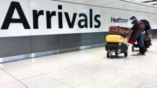 Британското въздушно пространство бе временно блокирано заради технически проблем